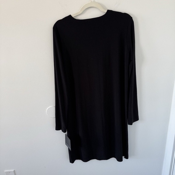 NWT Norma Kamali Black Long Sleeve Crew Dress To Knee Size SMALL - Picture 2 of 4